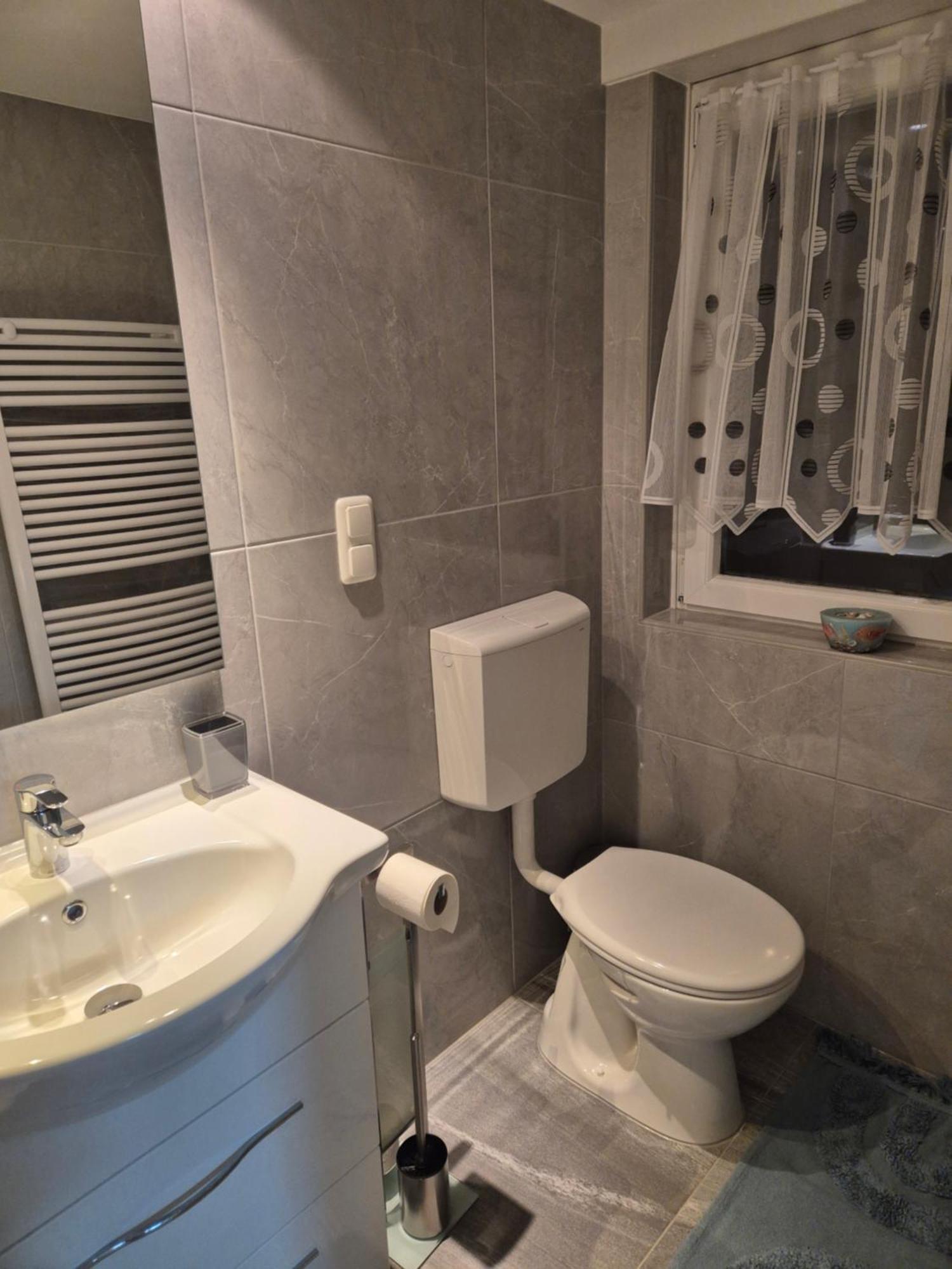 Olgas Ferienwohnung Saarburg Bahnhofstrasse 13 G ภายนอก รูปภาพ